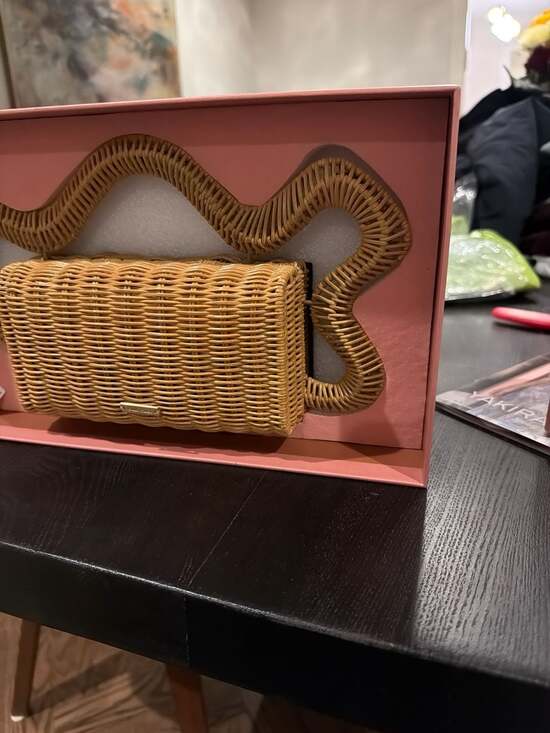 Cult Gaia Elsa Wavy Rattan Clutch Bag in Natural BRAND NEW Fast 2Ship inbox - Picture 11 of 15